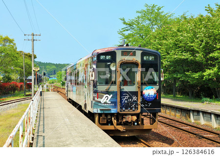 石川県　能登半島　のと鉄道七尾線 126384616