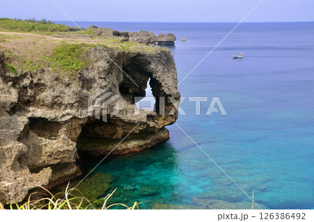 万座毛・まんざもう(沖縄県・恩納村) 万座毛・まんざもう(沖縄県・恩納村) 126386492