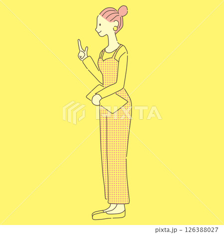 説明する女性 126388027
