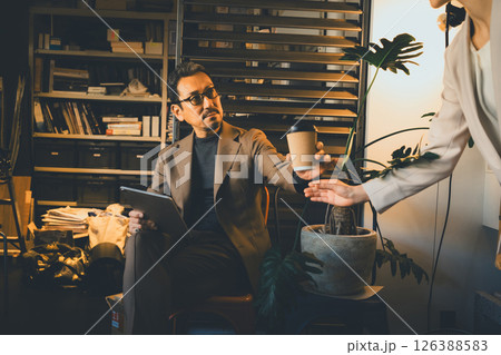 Business person 126388583