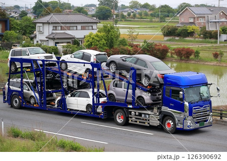 キャリアカー(車両運搬車) 126390692