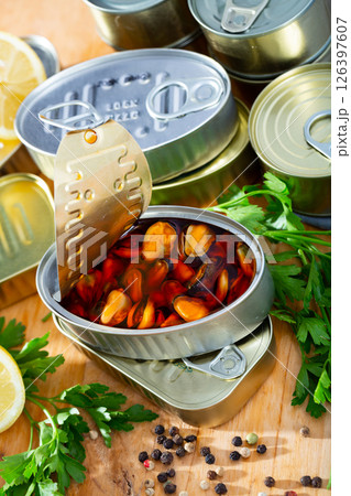 Marinated mussels in oil with herbs and lemon Marinated mussels in oil with herbs and lemon 126397607