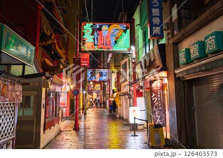 《長崎県》長崎新地中華街・夜景 《長崎県》長崎新地中華街・夜景 126403573