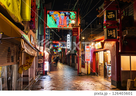 《長崎県》長崎新地中華街・夜景 126403601