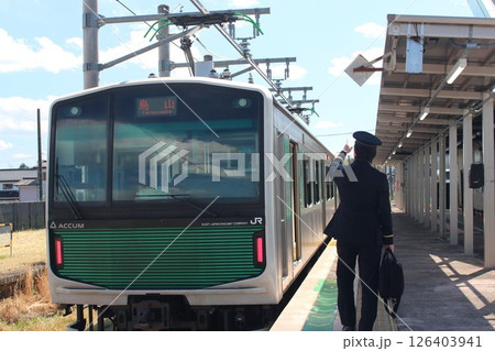 烏山駅 126403941