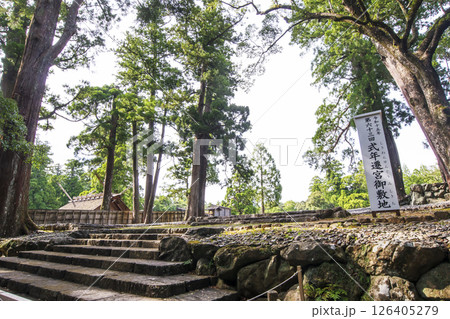 式年遷宮御敷地　第63回神宮式年遷宮　伊勢神宮の風景　内宮の御敷地　伊勢市観光名所　　 126405279