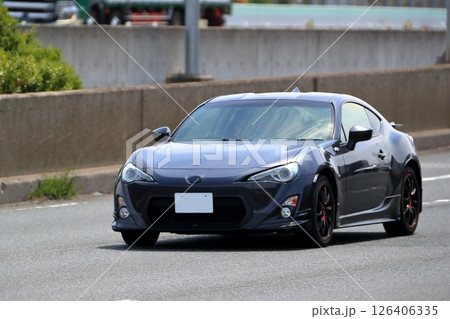 国産スポーツカー 126406335