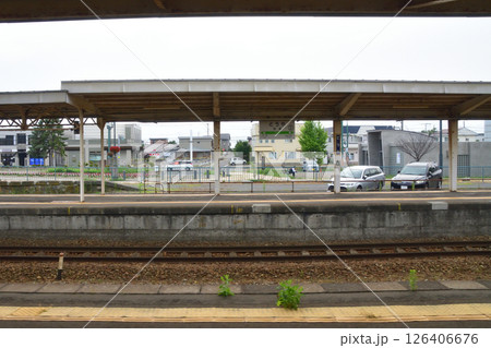 JR北海道、室蘭本線の礼文駅から洞爺駅までの普通列車車窓風景(2023年夏曇り空) JR北海道、室蘭本線の礼文駅から洞爺駅までの普通列車車窓風景(2023年夏曇り空) 126406676