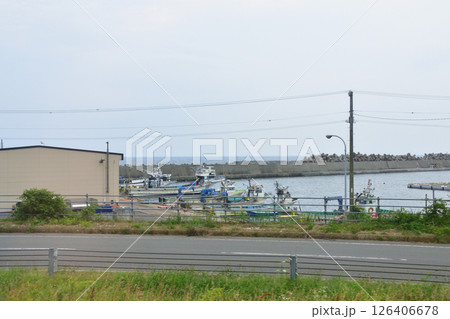 JR北海道、室蘭本線の礼文駅から洞爺駅までの普通列車車窓風景(2023年夏曇り空) JR北海道、室蘭本線の礼文駅から洞爺駅までの普通列車車窓風景(2023年夏曇り空) 126406678