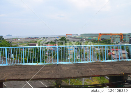 JR北海道、室蘭本線の北舟岡駅から東室蘭駅までの普通列車車窓風景(2023年夏曇り空) JR北海道、室蘭本線の北舟岡駅から東室蘭駅までの普通列車車窓風景(2023年夏曇り空) 126406889