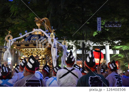 くらやみ祭の神輿渡御　東京 126408506
