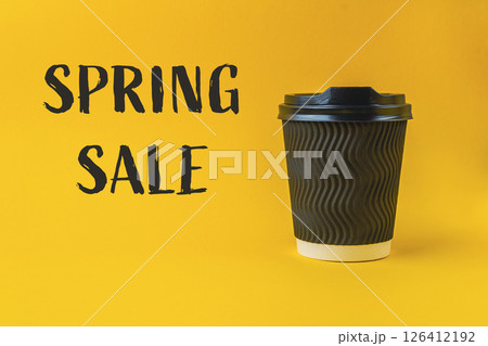 Concept of springtime and the idea of a spring sale 126412192