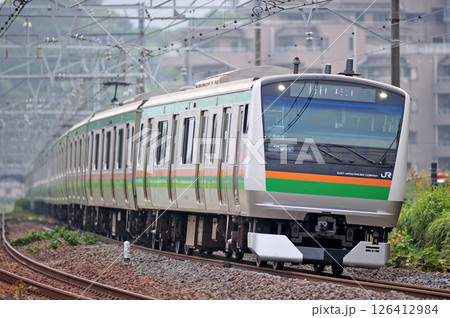 東海道本線　真鶴　JR東日本　E233系3000番台　E56編成（国府津） 126412984