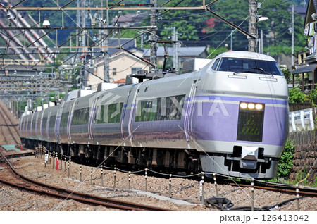 中央本線　上野原　JR東日本　E351系　S24編成（松本）　スーパーあずさ 126413042