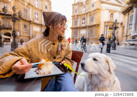 Gelato for Two in Palermo Gelato for Two in Palermo 126415808