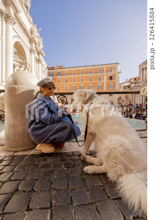 Sweet Pause at Trevi 126415884