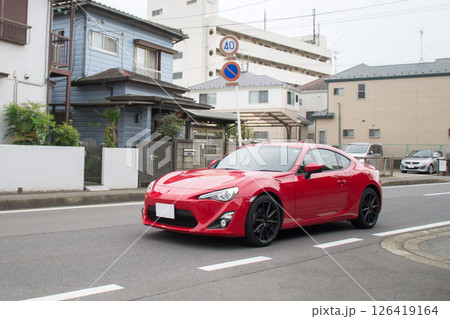 スポーツセダン 道路走行 スポーツセダン 道路走行 126419164