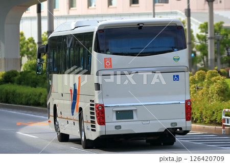 大型観光バス 大型観光バス 126420709