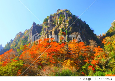 錦秋の耶馬渓（一目八景・中津市） 126422603