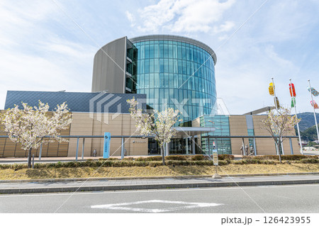 福井県大飯郡　体験型児童館「福井県こども家族館」 126423955