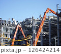 ビルの解体工事現場 126424214