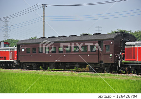 八高線 松久-用土 JR東日本 DD51-842+スハフ42-2173+DD51-897(高崎) 八高線 松久-用土 JR東日本 DD51-842+スハフ42-2173+DD51-897(高崎) 126426704