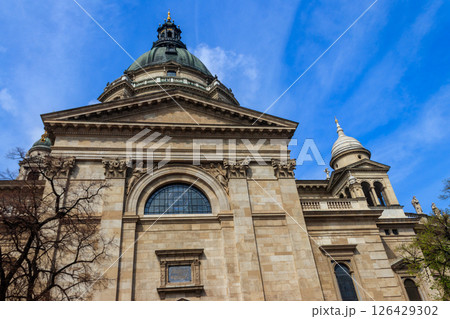 St. Stephen's Basilica in Budapest, Hungary St. Stephen's Basilica in Budapest, Hungary 126429302
