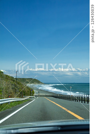 御前崎灯台へと続く県道357号線 御前崎灯台へと続く県道357号線 126430839