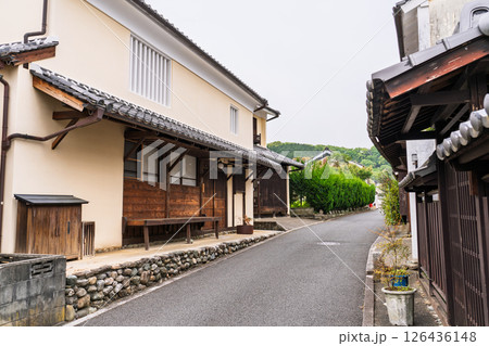 《愛媛県》内子町・重要伝統的建造物群保存地区 《愛媛県》内子町・重要伝統的建造物群保存地区 126436148