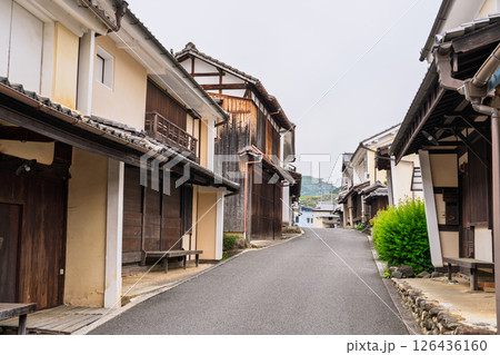 《愛媛県》内子町・重要伝統的建造物群保存地区 《愛媛県》内子町・重要伝統的建造物群保存地区 126436160