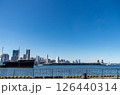 埠頭から見たみなとみらい 126440314