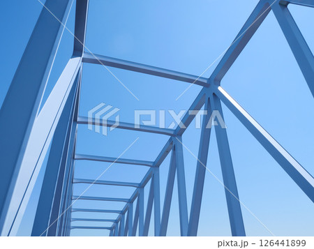 青空に映える鉄橋｜東京ゲートブリッジ 126441899