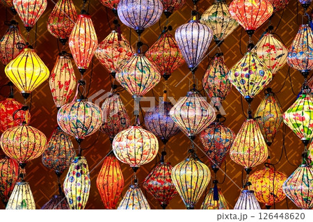 ベトナムのランタン 126448620