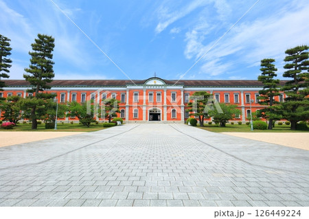 【広島県】晴天の海上自衛隊第1術科学校（旧海軍兵学校） 126449224