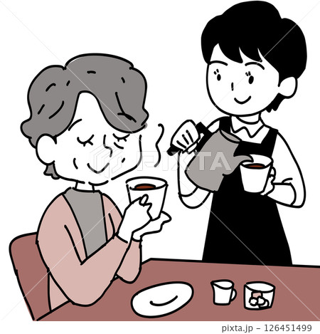 喫茶店でコーヒーを飲むシニア女性 126451499