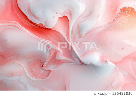 コンテナ船が切り開く航路と波の軌跡 126451830