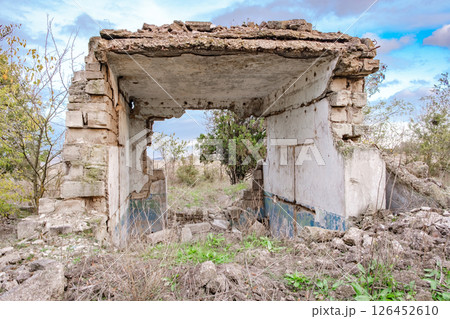 ruins of an old stone one-story house 126452610