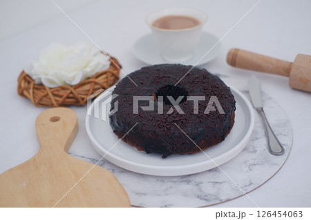 Chocolate Glaze Cake with Tea Chocolate Glaze Cake with Tea 126454063
