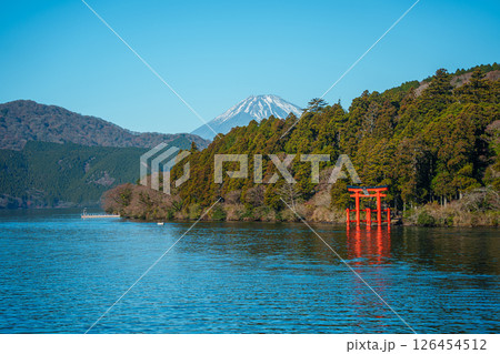Mount Fuji View Over Lake Ashi with Torii Gate 126454512