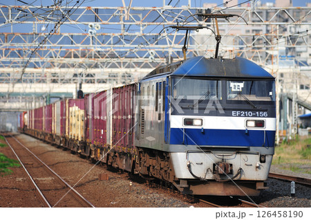 東海道本線　平塚　JR貨物　EF210-156（吹田） 126458190