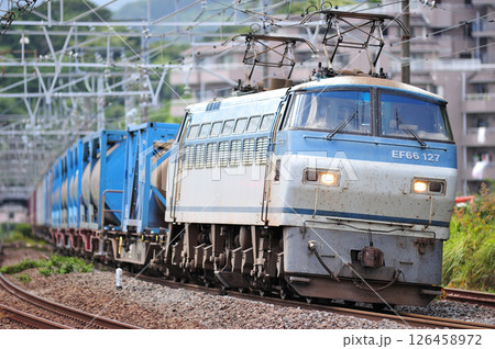 東海道本線　真鶴　JR貨物　EF66-127（吹田） 126458972