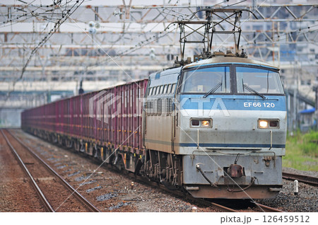 東海道本線　平塚　JR貨物　EF66-120（吹田） 126459512
