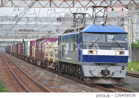 東海道本線　平塚　JR貨物　EF210-10（岡山） 126459536