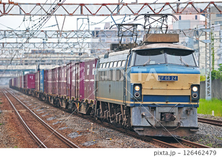 東海道本線 平塚 JR貨物 EF66-24(吹田) 東海道本線 平塚 JR貨物 EF66-24(吹田) 126462479