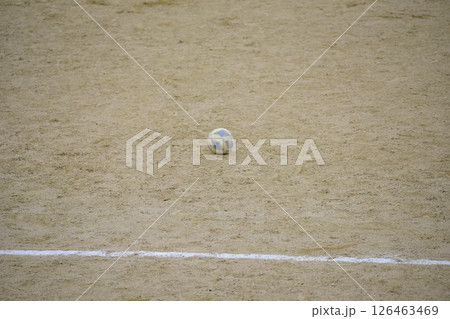 サッカーをする少年、試合 サッカーをする少年、試合 126463469