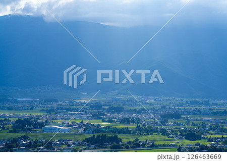 【夏素材】松本平と入道雲【長野県】 126463669