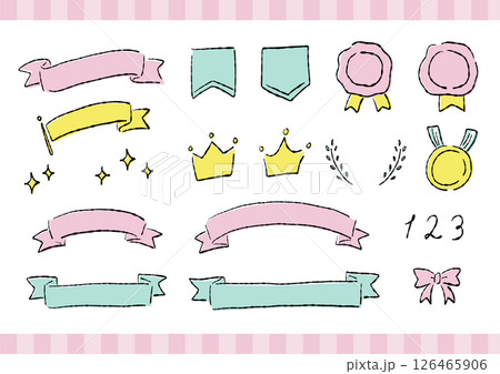 リボン　シーリングスタンプ　王冠　見出しタイトルのフレームセット　大人かわいい手描き素材 126465906
