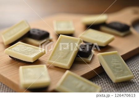 アルフォートミニチョコレート バニラホワイト アルフォートミニチョコレート バニラホワイト 126470613