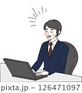 ヘッドセットをつけたビジネスマンのイラスト 126471097