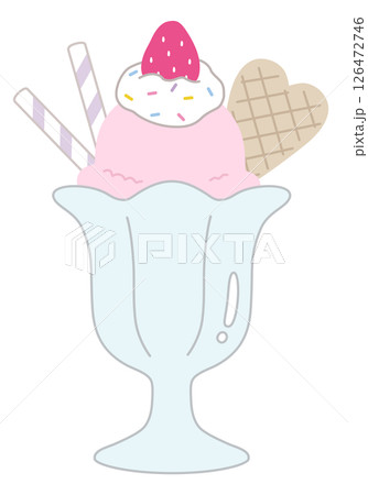 かわいいアイスクリームパフェのベクターイラスト。苺、ホイップ、デザート 126472746